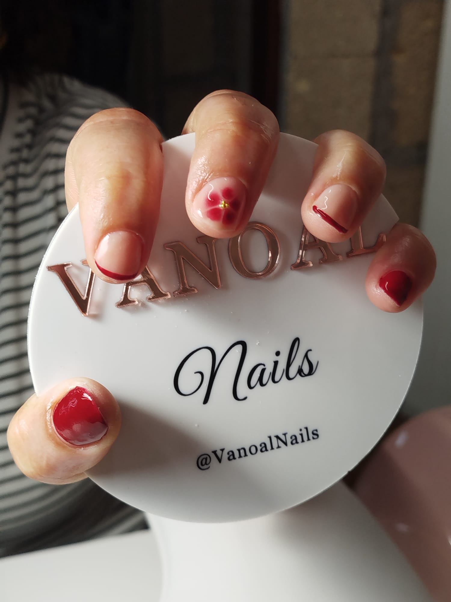 Soft Gel Vanoal Nails